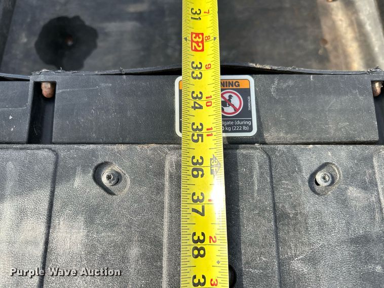 image for item OM9822 2019 Can-Am Commander XT 1000R utility vehicle