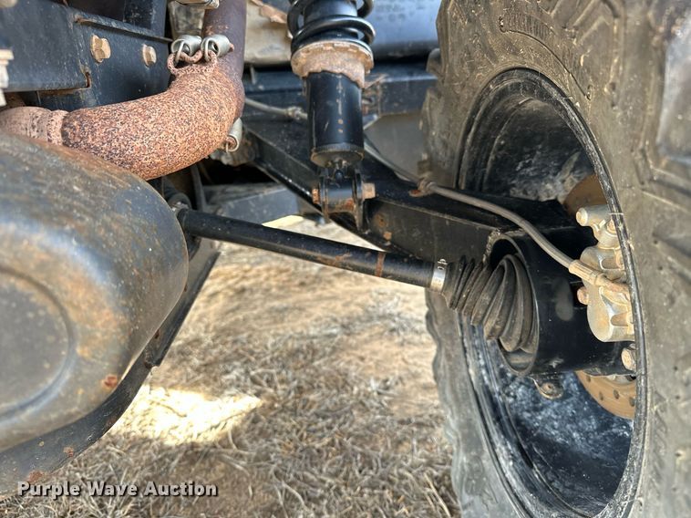 image for item OM9822 2019 Can-Am Commander XT 1000R utility vehicle