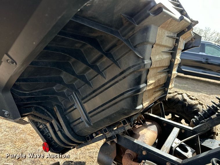 image for item OM9822 2019 Can-Am Commander XT 1000R utility vehicle