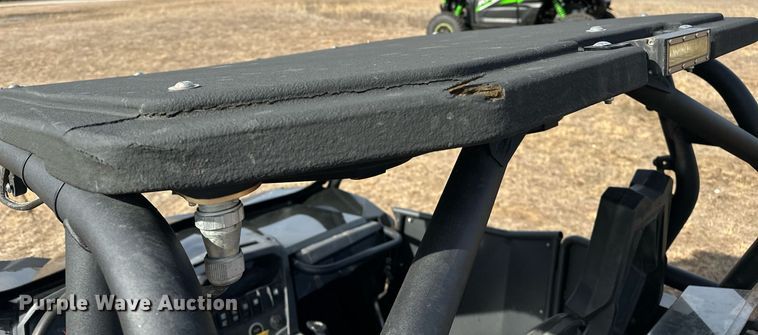 image for item OM9822 2019 Can-Am Commander XT 1000R utility vehicle