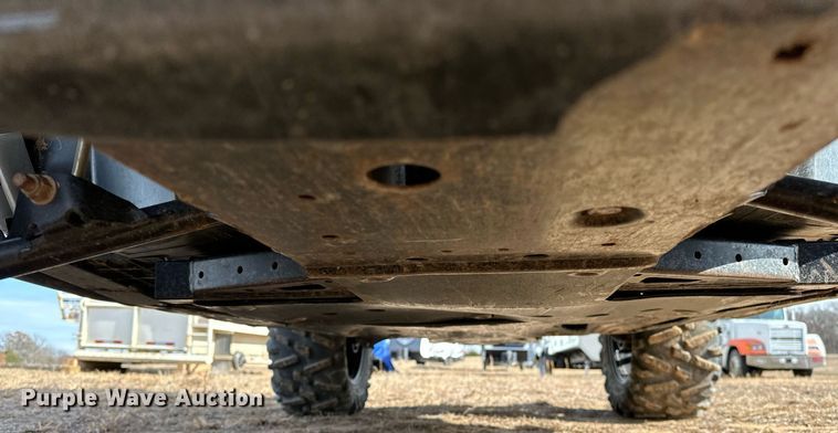 image for item OM9822 2019 Can-Am Commander XT 1000R utility vehicle