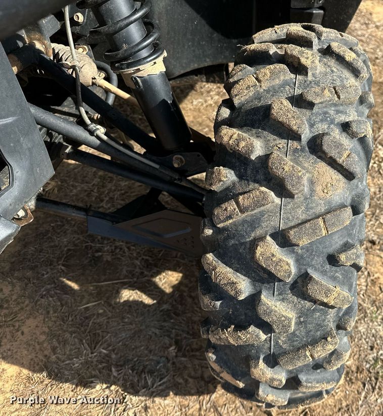 image for item OM9822 2019 Can-Am Commander XT 1000R utility vehicle