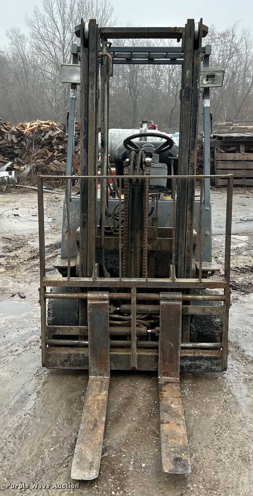 1997 Toyota 426FGCU25 forklift in Curryville, MO Item NE9746 for sale Purple Wave