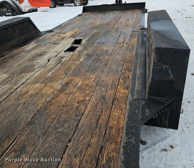 image for item DK0494 2012 Redi Haul FSL18NBHDE-102 equipment trailer