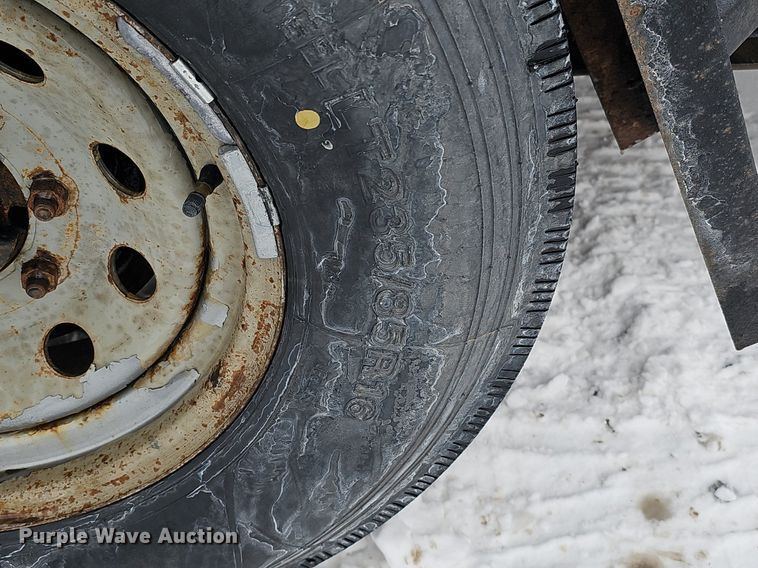 image for item DK0494 2012 Redi Haul FSL18NBHDE-102 equipment trailer