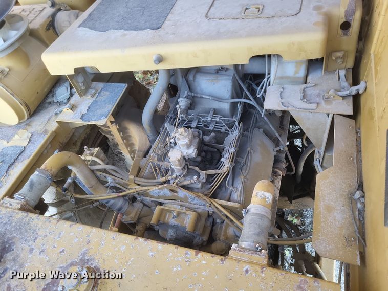 image for item DK1176 1996 Caterpillar 775B haul truck