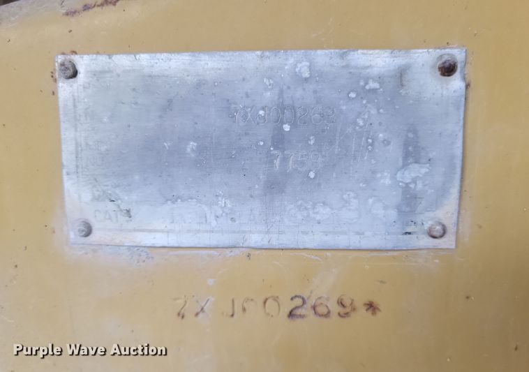 image for item DK1176 1996 Caterpillar 775B haul truck