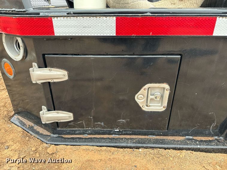 image for item DK6756 Flatbed