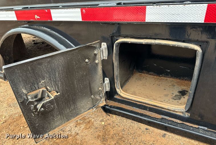 image for item DK6756 Flatbed