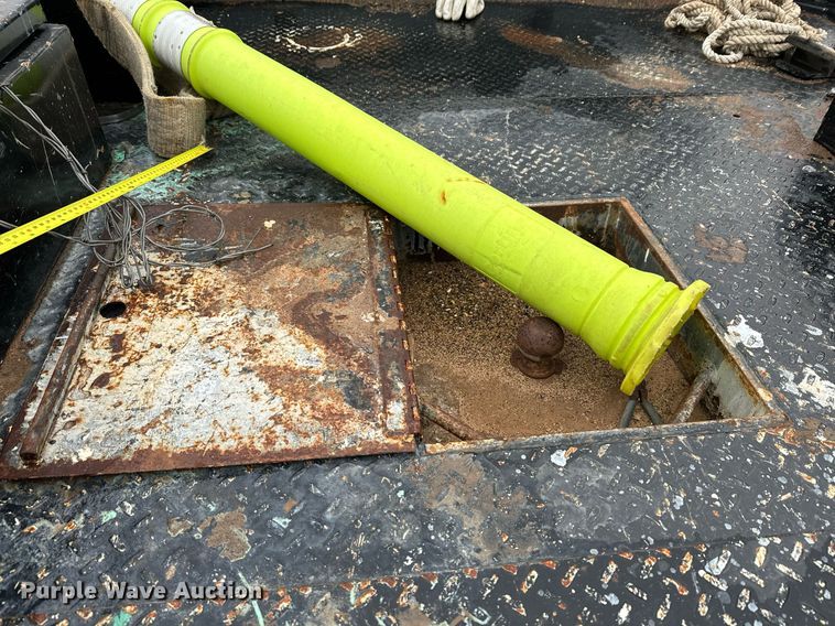 image for item DK6756 Flatbed