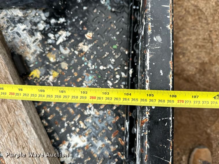 image for item DK6756 Flatbed