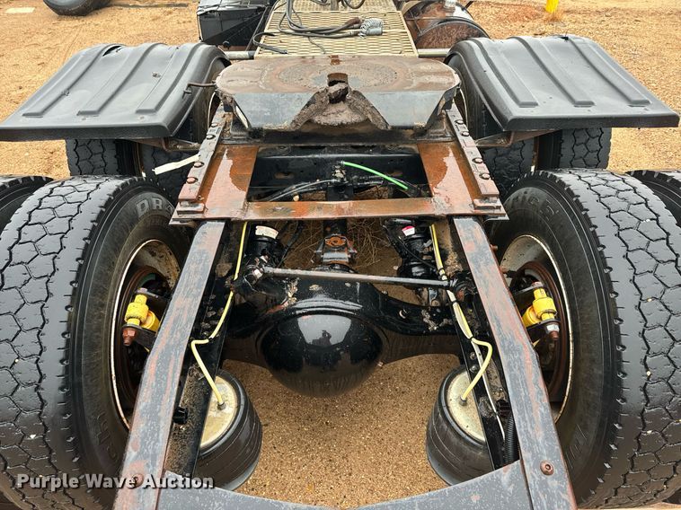 image for item DK6761 2007 Sterling L-Line semi truck