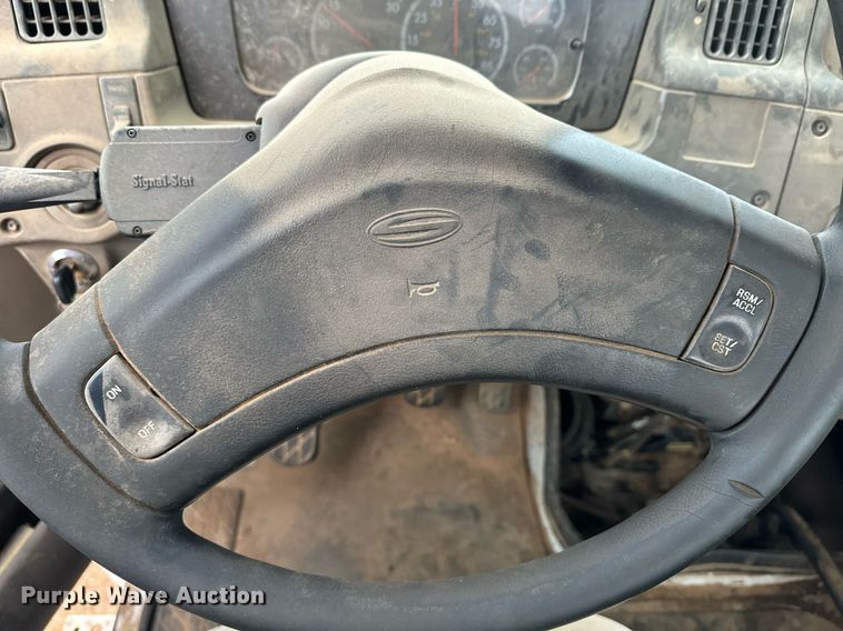 image for item DK6761 2007 Sterling L-Line semi truck