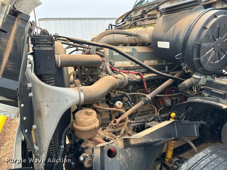 image for item DK6761 2007 Sterling L-Line semi truck