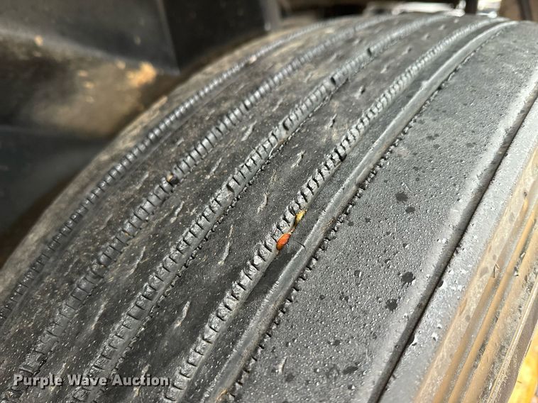 image for item DK6761 2007 Sterling L-Line semi truck