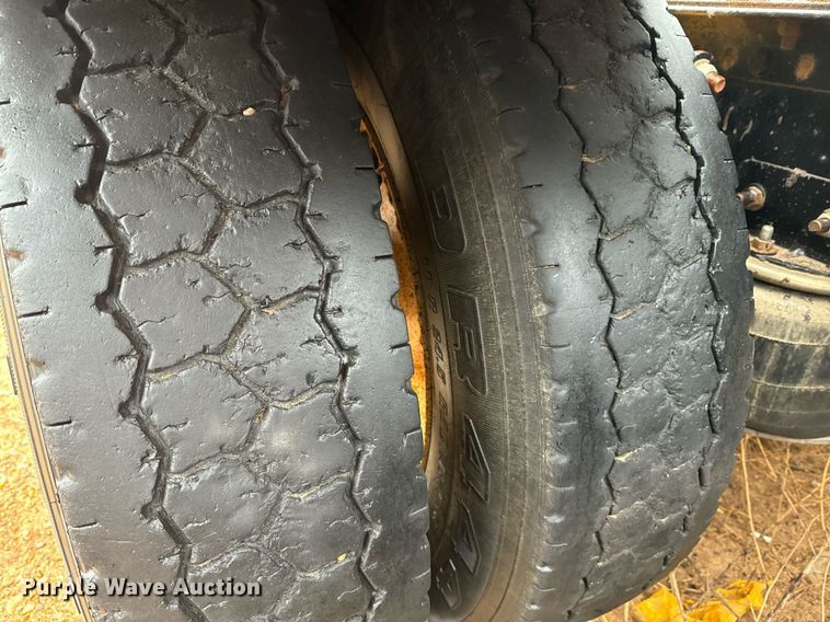 image for item DK6761 2007 Sterling L-Line semi truck