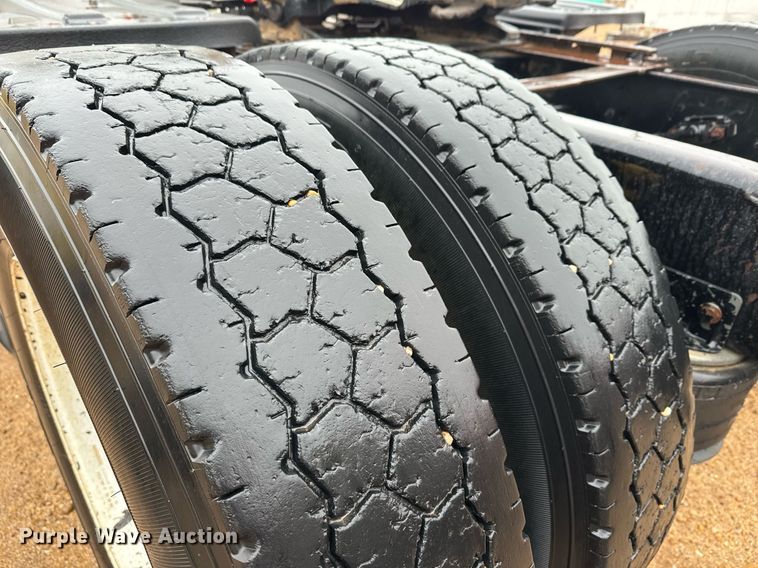 image for item DK6761 2007 Sterling L-Line semi truck