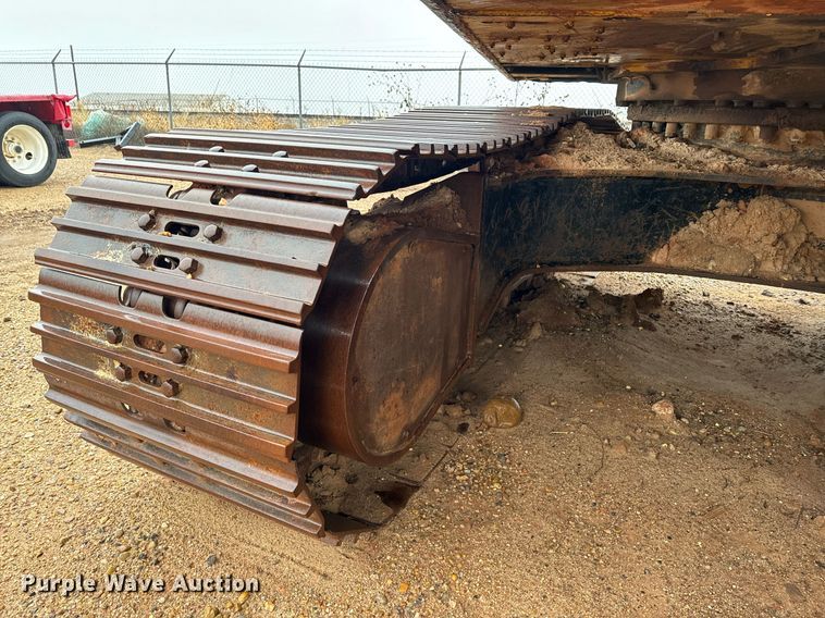 image for item DK6762 2005 Caterpillar 330C L excavator