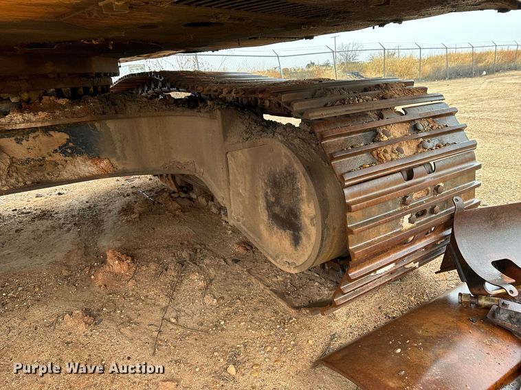 image for item DK6762 2005 Caterpillar 330C L excavator