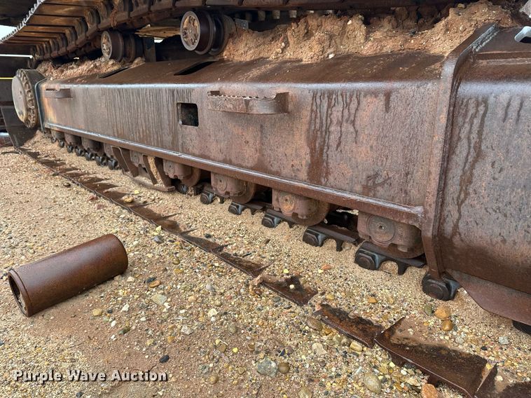 image for item DK6762 2005 Caterpillar 330C L excavator