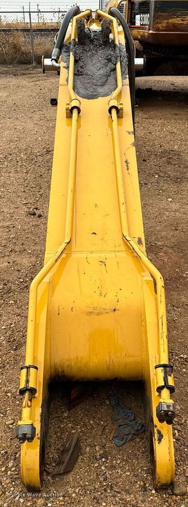 image for item DK6762 2005 Caterpillar 330C L excavator