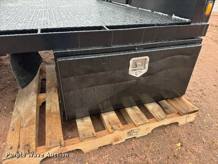 image for item DK6768 Hydraulic bale bed 