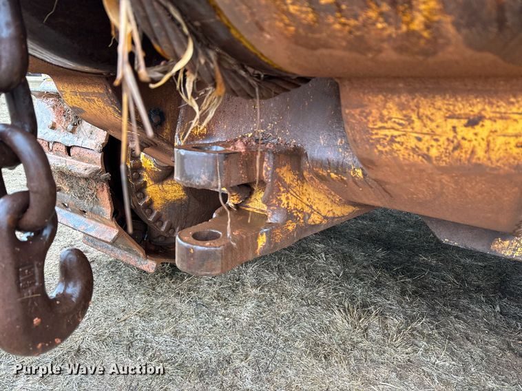 image for item DK6770 1981 Caterpillar D6D dozer