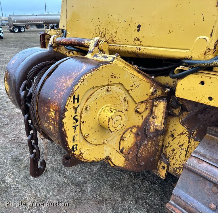 image for item DK6770 1981 Caterpillar D6D dozer