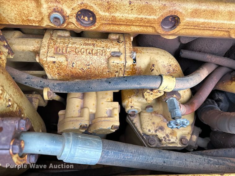 image for item DK6770 1981 Caterpillar D6D dozer