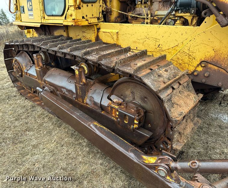 image for item DK6770 1981 Caterpillar D6D dozer