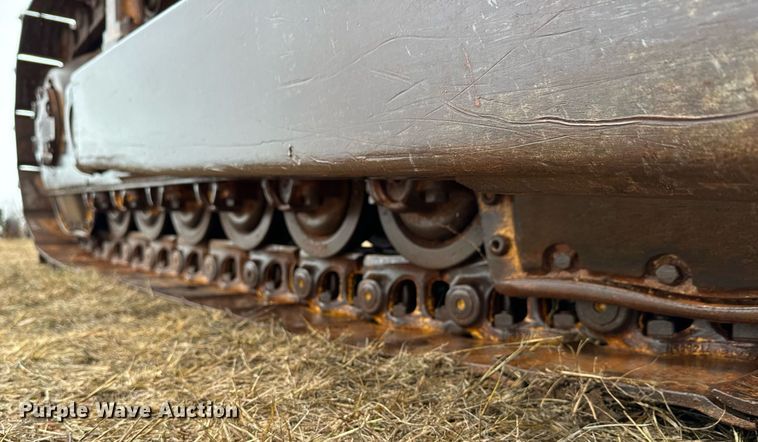 image for item DK6770 1981 Caterpillar D6D dozer