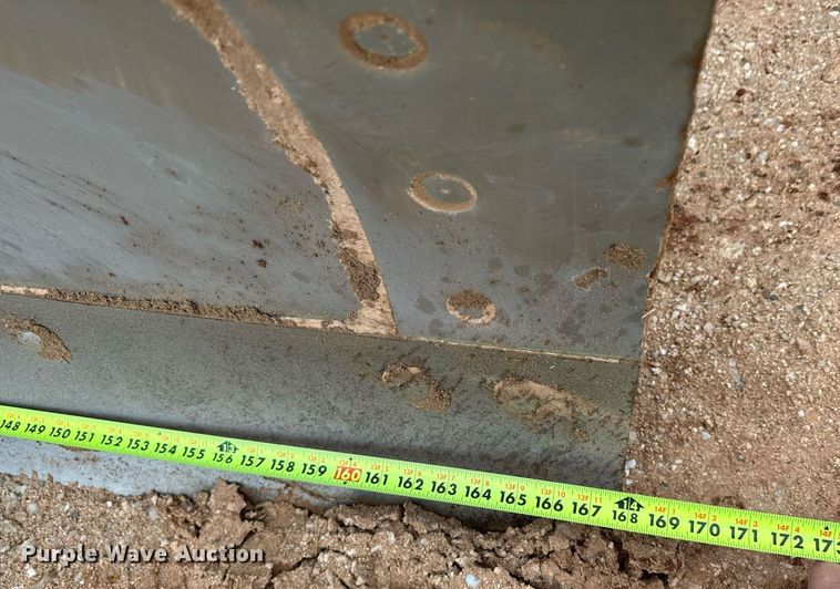 image for item DK6771 2011 John Deere 772G motor grader