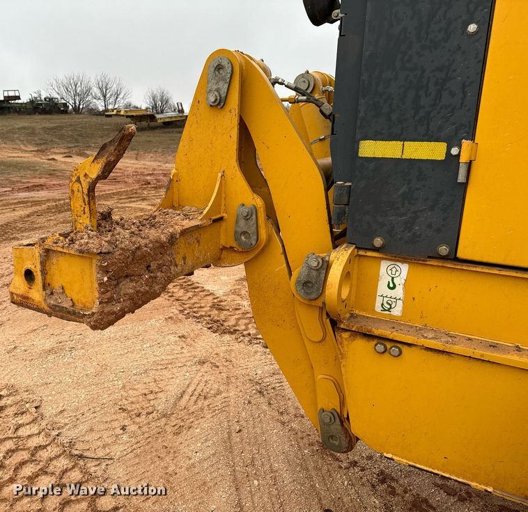 image for item DK6771 2011 John Deere 772G motor grader