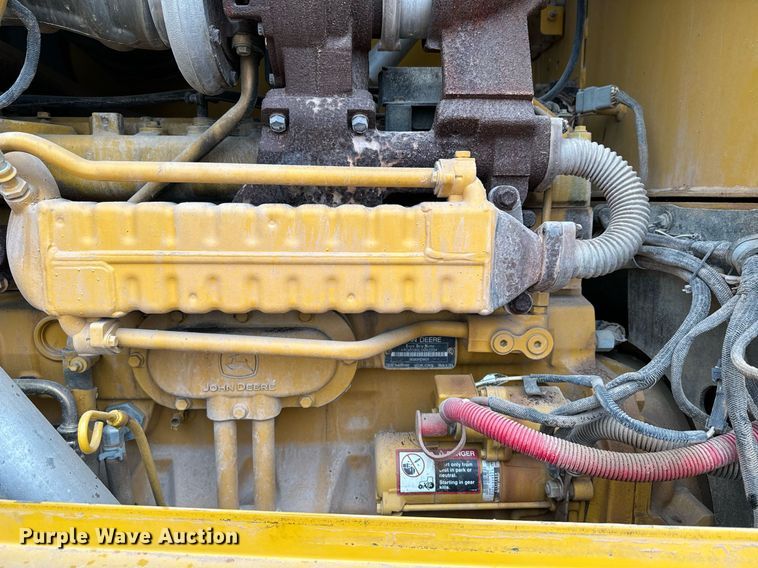 image for item DK6771 2011 John Deere 772G motor grader