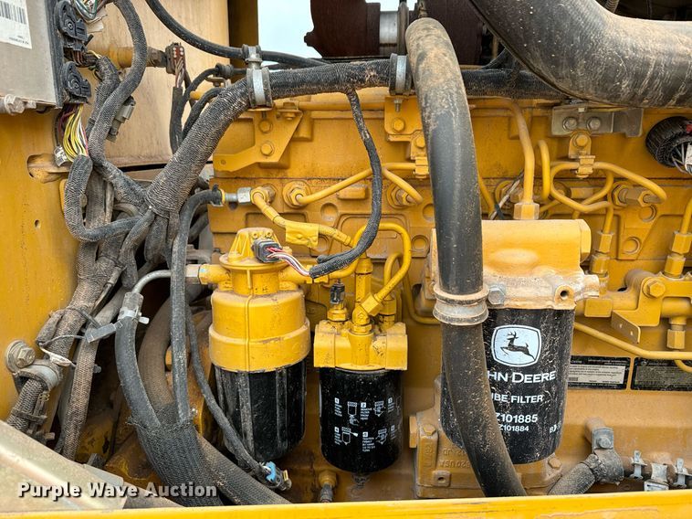 image for item DK6771 2011 John Deere 772G motor grader