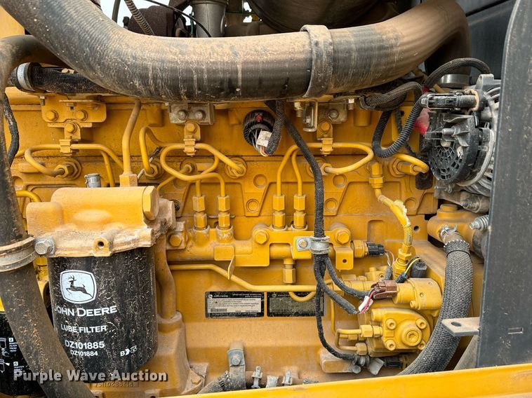 image for item DK6771 2011 John Deere 772G motor grader