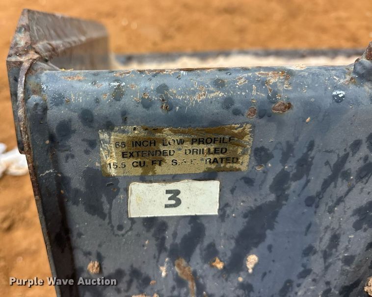 image for item DK6772 2000 New Holland LS160 skid steer loader