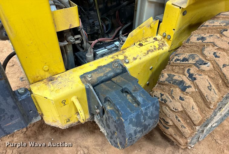 image for item DK6772 2000 New Holland LS160 skid steer loader