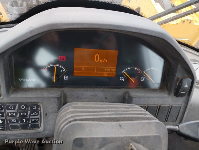 image for item DK8971 2009 Volvo  L90F   wheel loader