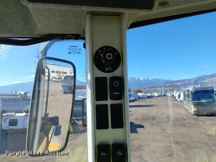 image for item DK8971 2009 Volvo  L90F   wheel loader