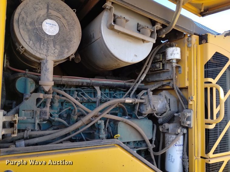 image for item DK8971 2009 Volvo  L90F   wheel loader