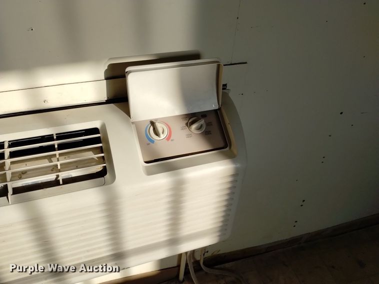 image for item DK8982 1981 Jobsite trailer