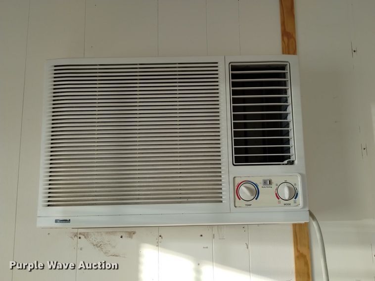 image for item DK8982 1981 Jobsite trailer