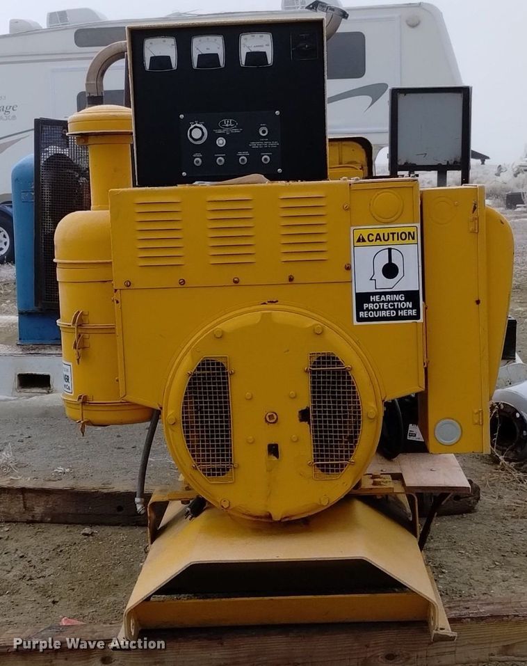 image for item DK8993 Caterpillar  D333A generator