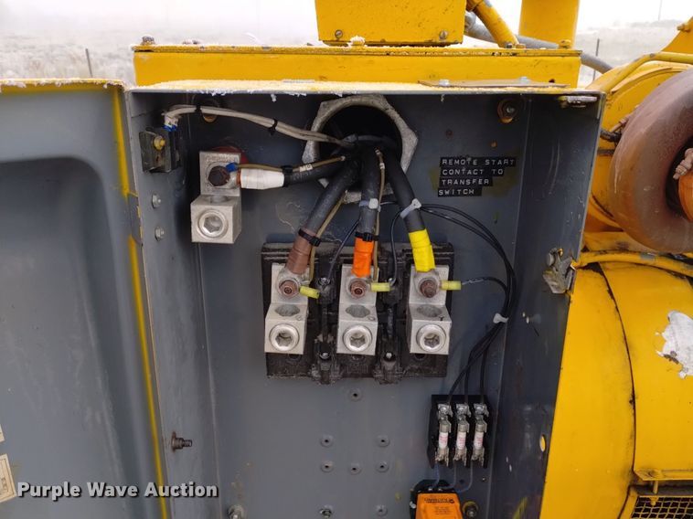 image for item DK8993 Caterpillar  D333A generator