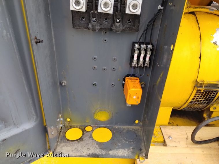 image for item DK8993 Caterpillar  D333A generator