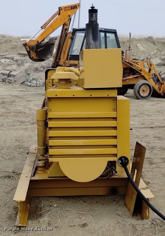 image for item DK8995 Caterpillar  SR4 generator