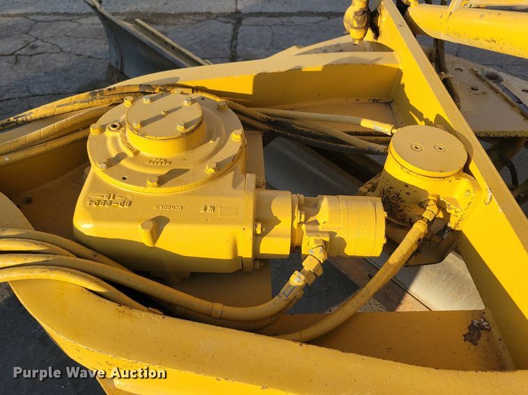 image for item DL7847 1995 Caterpillar 140H VHP motor grader