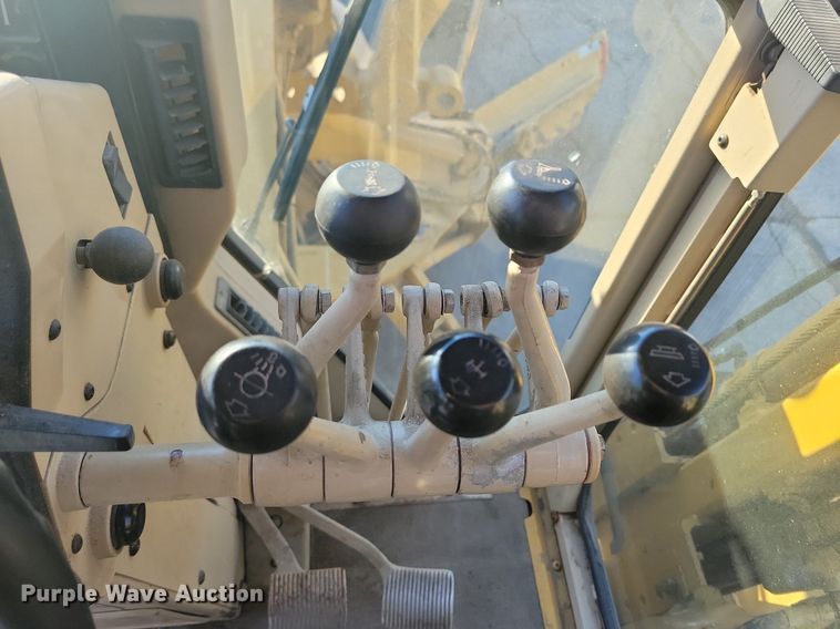 image for item DL7847 1995 Caterpillar 140H VHP motor grader