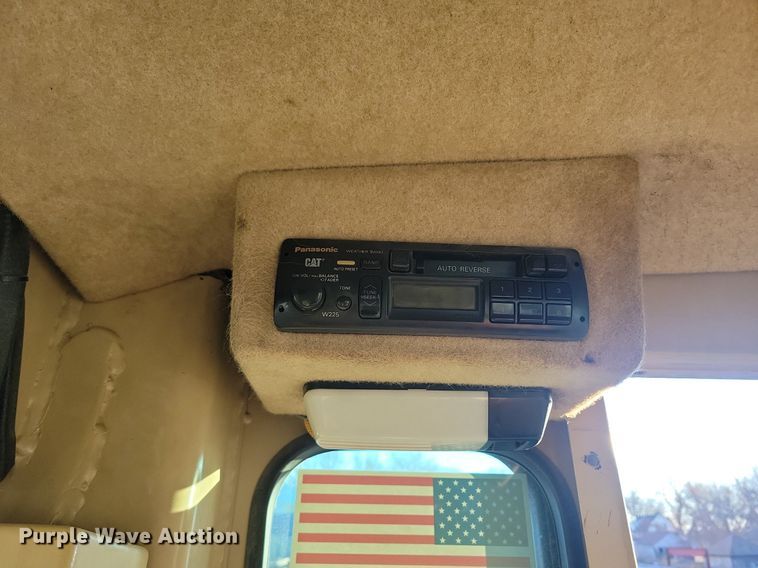 image for item DL7847 1995 Caterpillar 140H VHP motor grader